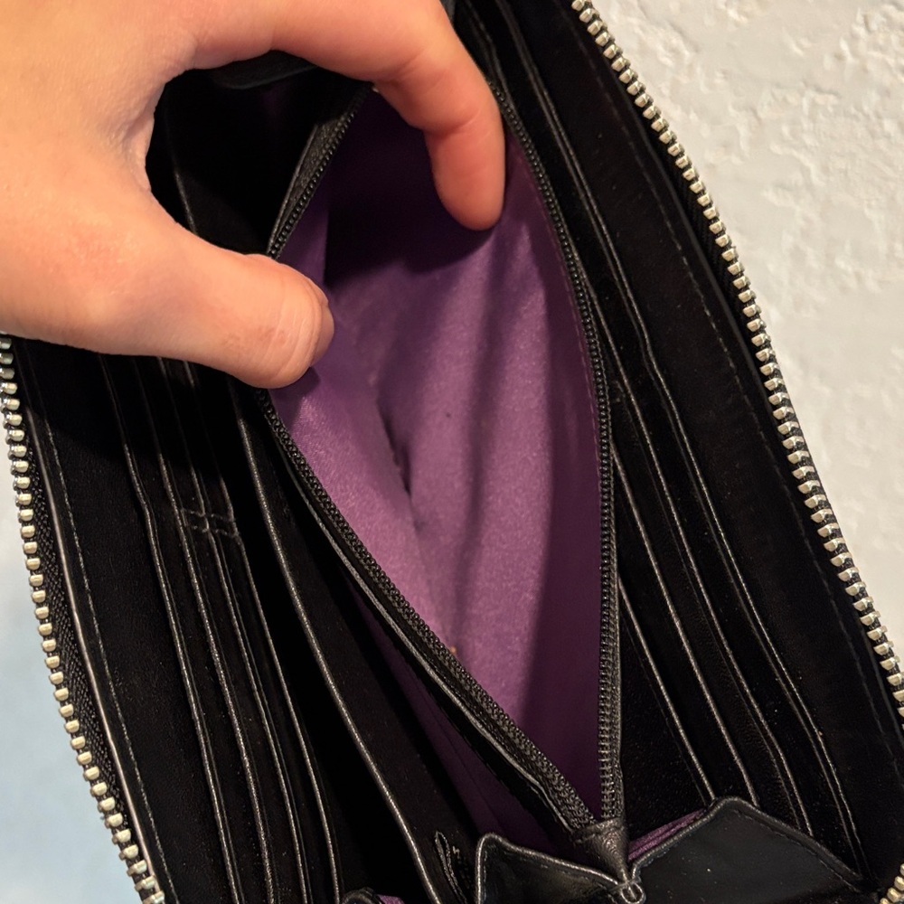 Coach Black Leather Zip Wallet - Picture 10 of 13